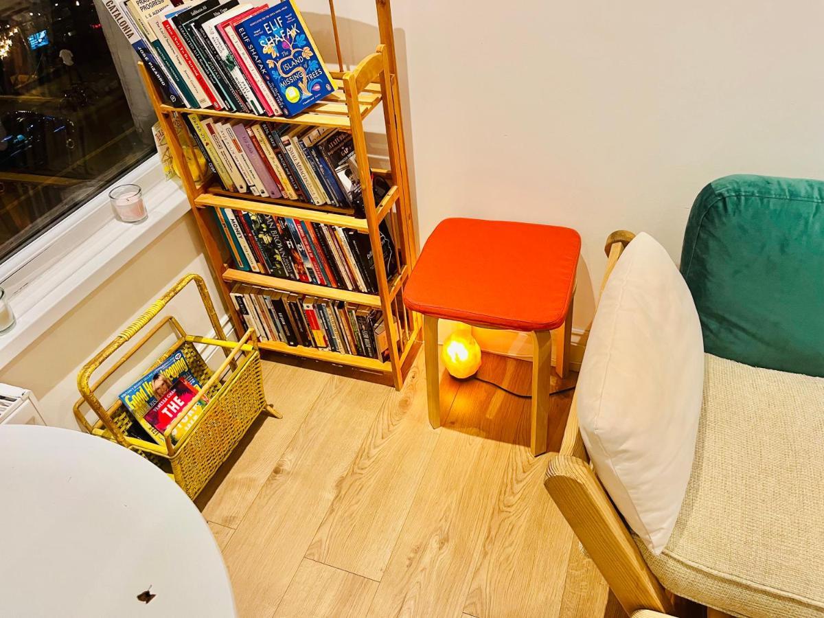 Appartamento Very Lovely And 1-bed In